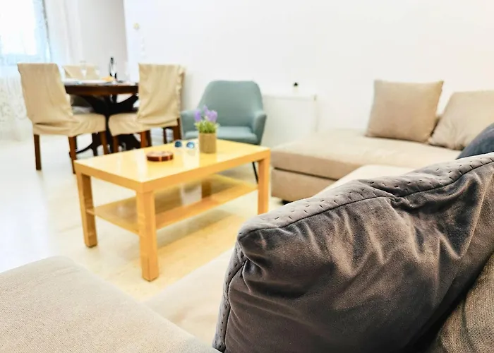 Sea Breeze Sanctuary-1bd 3pl 1ba - 90m To Sea Daire